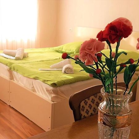 T`amara`s Apartament in Avlabari Tbilisi Bagian luar foto
