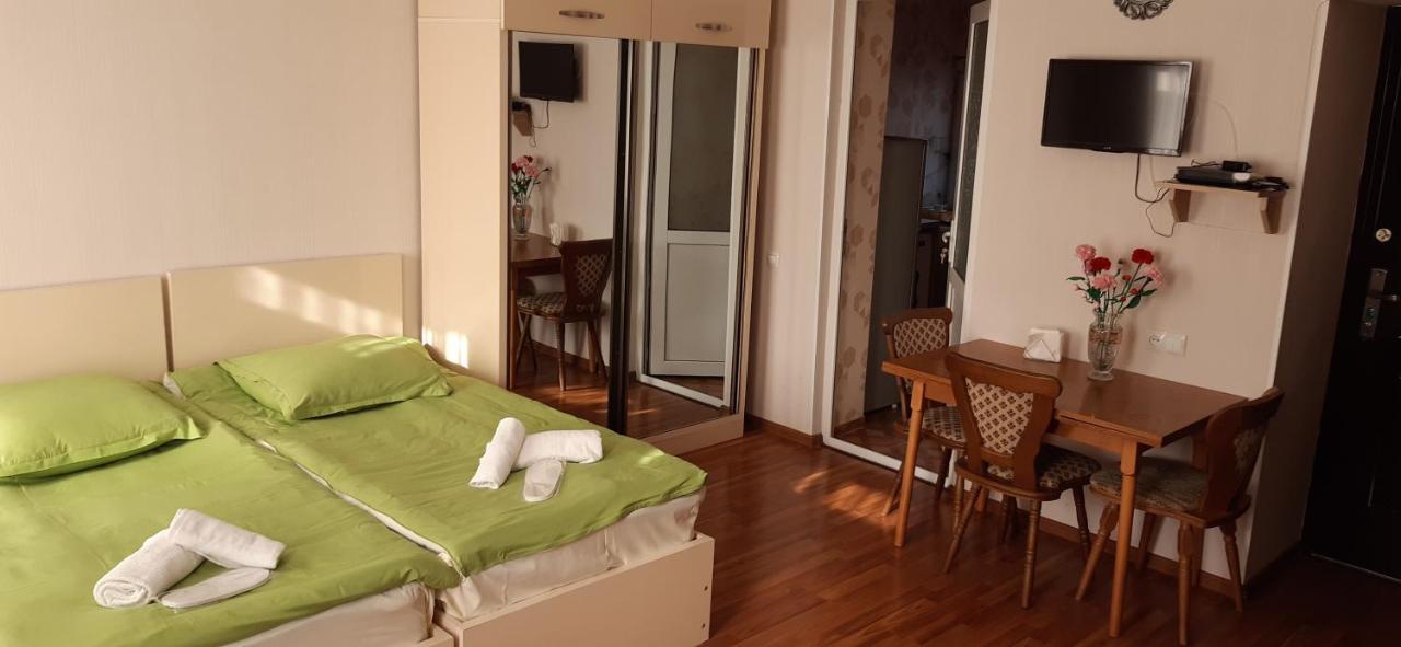 T`amara`s Apartament in Avlabari Tbilisi Bagian luar foto