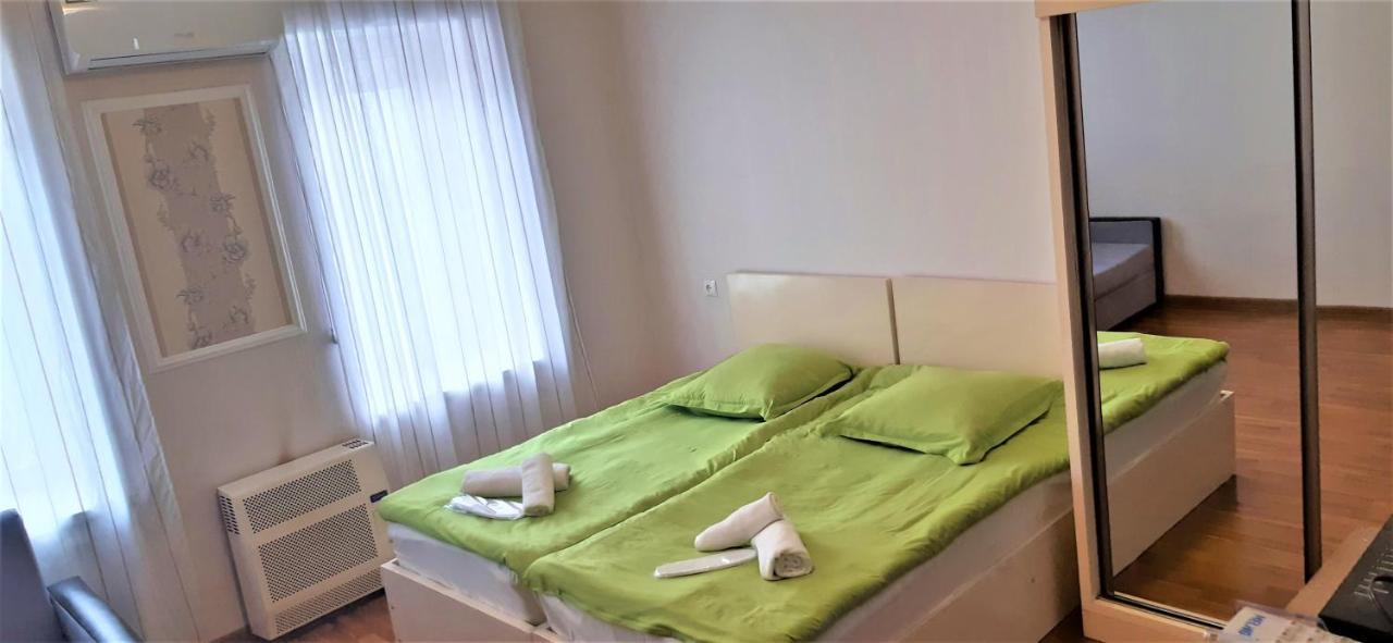 T`amara`s Apartament in Avlabari Tbilisi Bagian luar foto