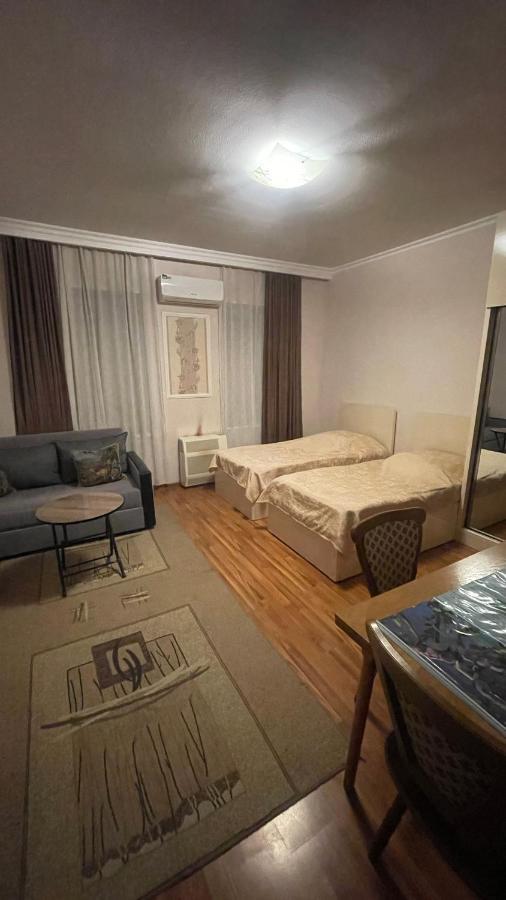 T`amara`s Apartament in Avlabari Tbilisi Bagian luar foto