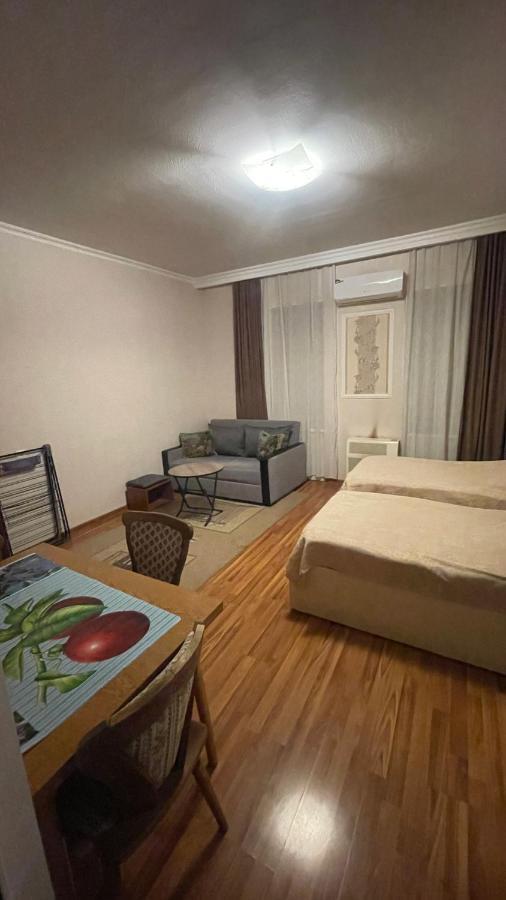 T`amara`s Apartament in Avlabari Tbilisi Bagian luar foto